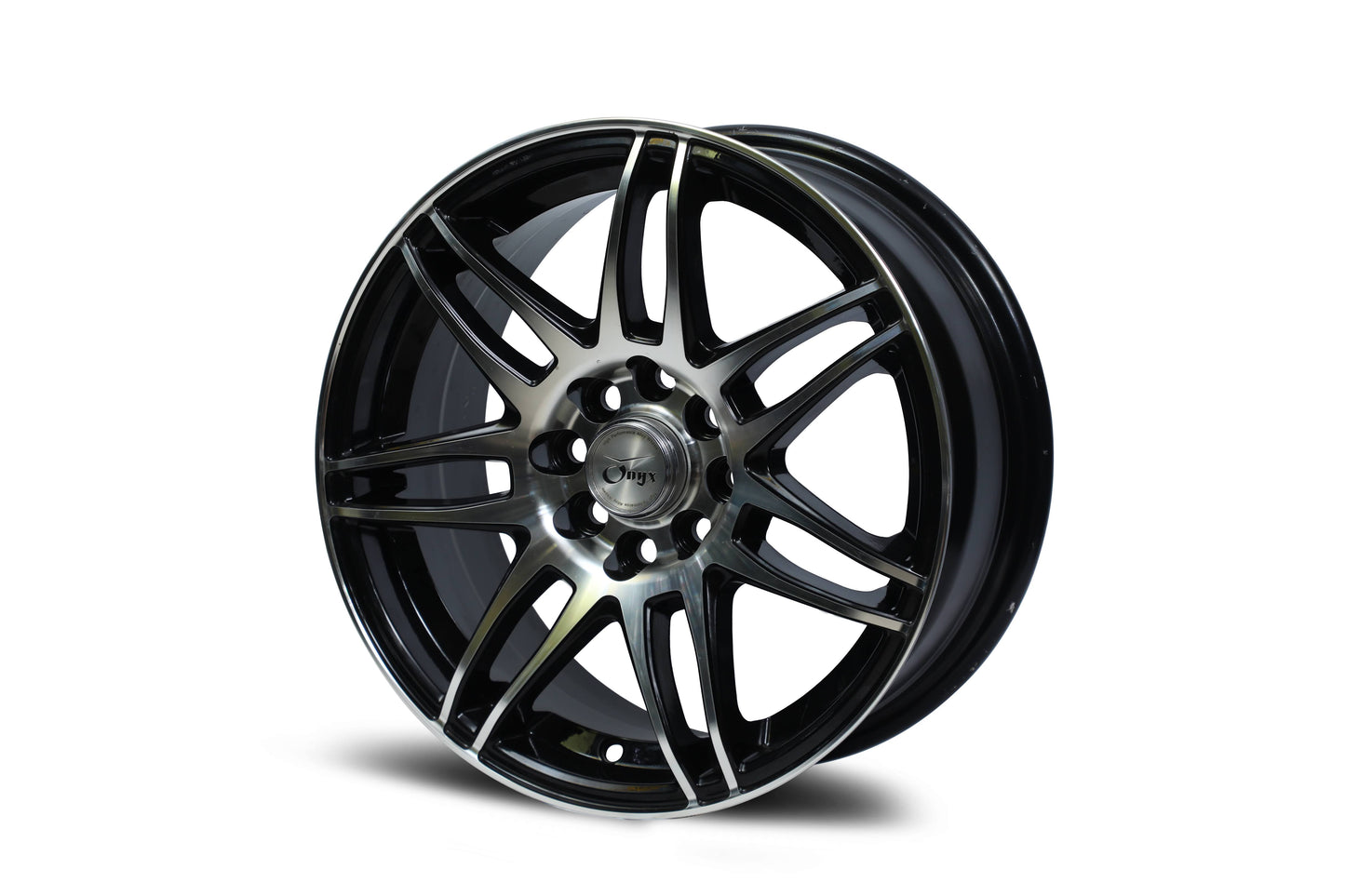 Onyx 15 inch 8 hole Dual Diamond Cut Black