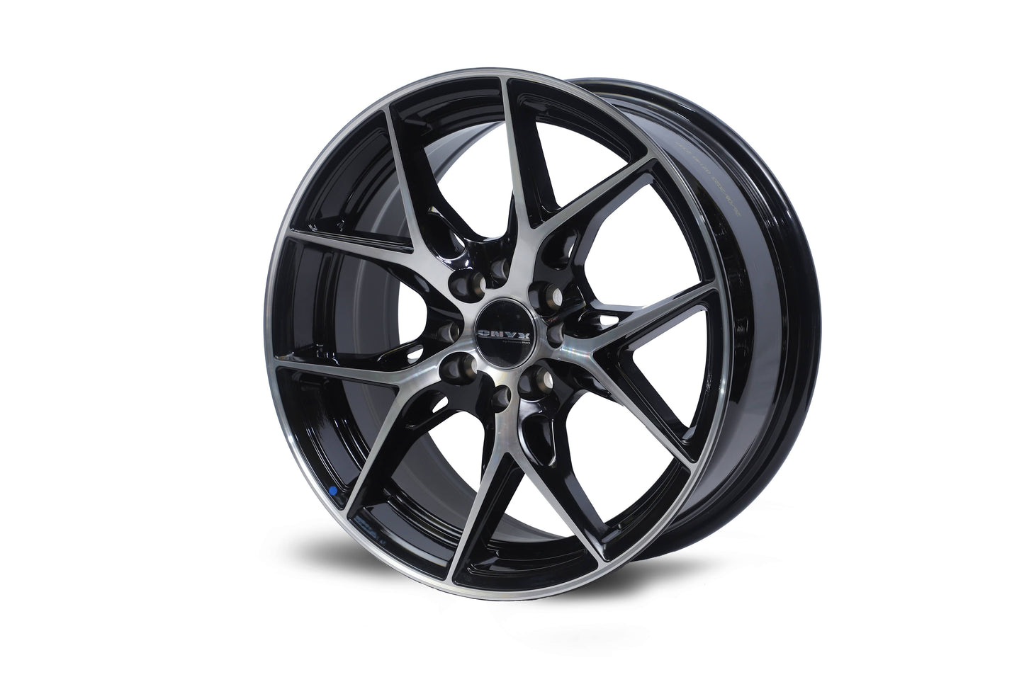 Onyx 02 15 inch 5 Hole Diamond Cut Black