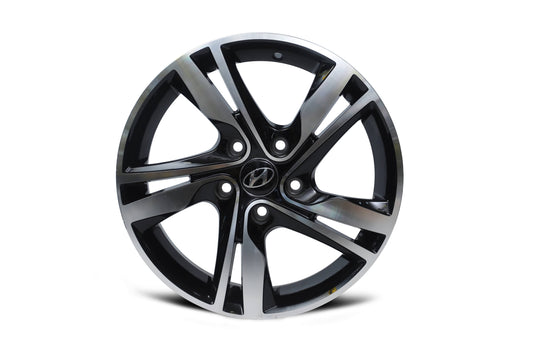 Hyundai 16 inch 5 hole Stock Diamond Cut