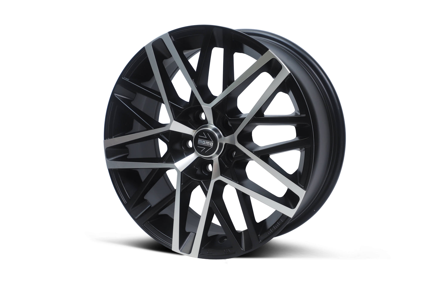 Momo 17 Inch 114 PCD
