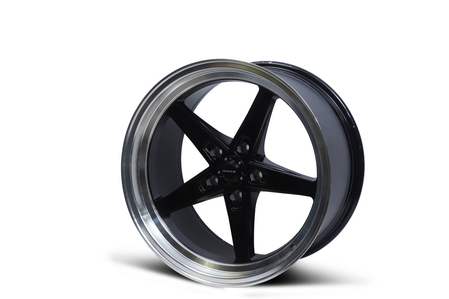Onyx 18 inch 5 hole 114 PCD Deep Dish