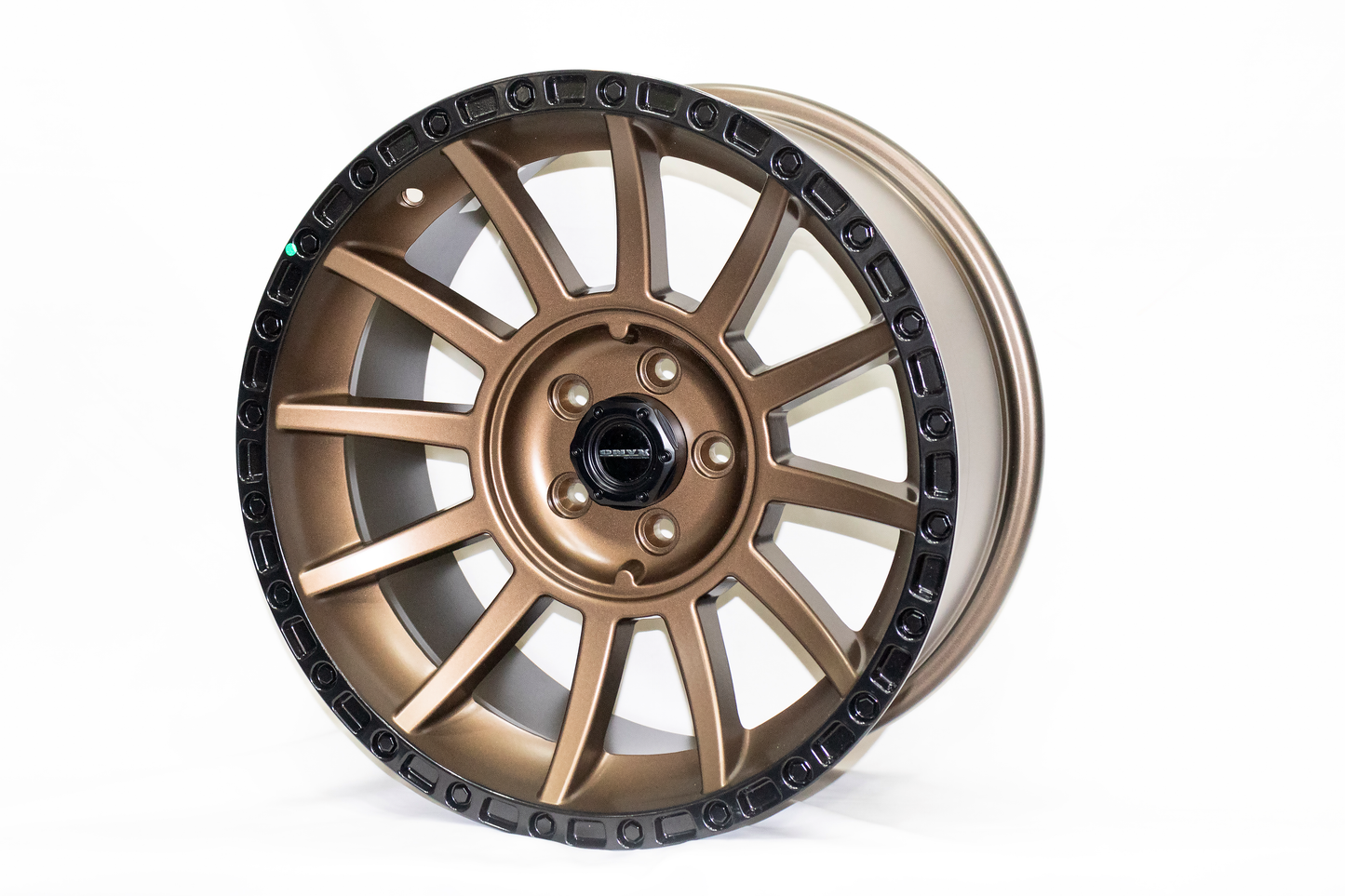 Onyx 09 18 inch 5 Hole 114 PCD Copper with Black Lip