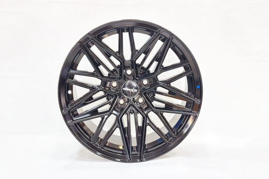 Onyx 06 17 Inch 5 Hole Black 114 PCD