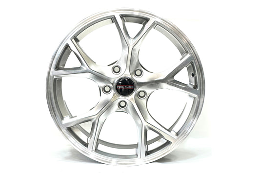 Pro Race 17 inch 5 hole 114 PCD Tri-Arrow Super Silver