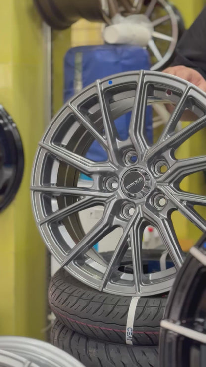 Onyx 07 17 Inch 5 Hole titanium